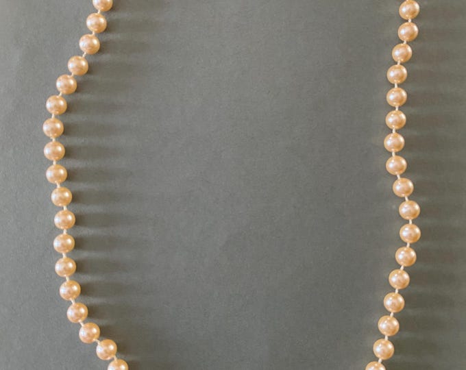 Vintage Faux Pink Pearl Necklace Pretty Pearls Jewelry Lover Antiques and Vintage