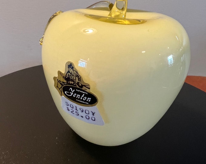 Vintage Fenton Yellow Glass Apple Paperweight with Overlay Apples Lover Antiques & Vintage