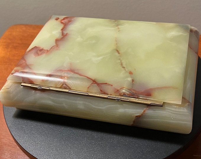 Vintage Green Onyx Trinket Box by Tiara Enterprises Hand Made Lidded Small Container Avocado Stone Hinged Box Lover Antiques and Vintage