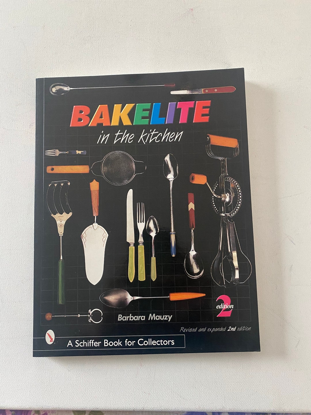 ベークライト Bakelite vintage 本 Bakelite in the Kitchen Book: Barbara Mauzy, 2nd Edition - Etsy