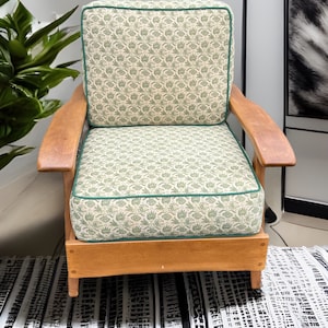 Cushman Londonderry Chair No. 5385: Mid Century Modern Paddle Arm Chair