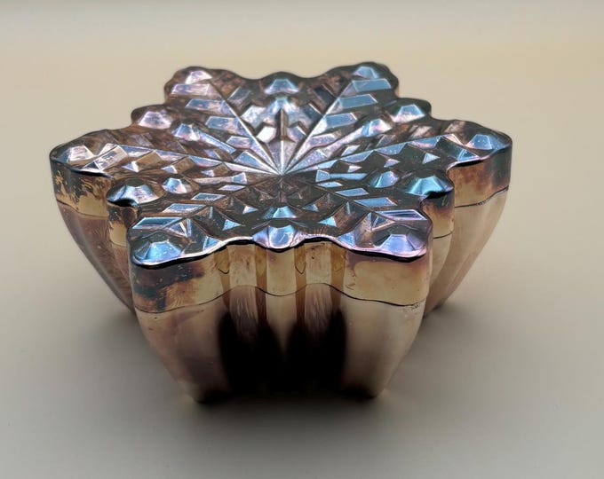 Vintage Iridescent Snowflake Trinket Box or Jewelry Compartment Top Opens Up Lover Antiques and Vintage
