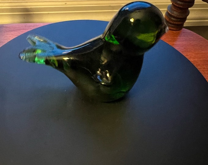Vintage Rainbow Green Bird Sculpture Figurine, Green Glass Art, Lover Antiques and Vintage