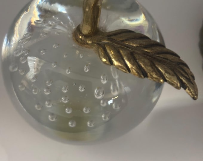 Silvestri Clear Glass Apple Paperweight with Brass Stem Vintage Bullicante Bubbles 3 Inch Decor