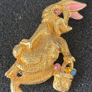 Vintage Beatrix Potter Bunny Pin, Rabbit Brooch Jewelry, Lover Antiques and Vintage