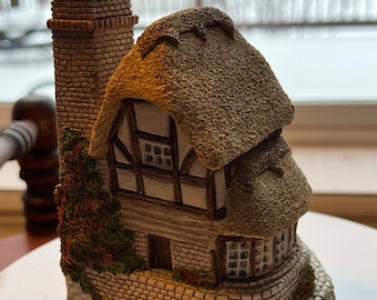 Vintage David Winter Audrey’s Tea Room Cottage 1991 handmade cottages hand painted Great Britain figurines David Hine cottages