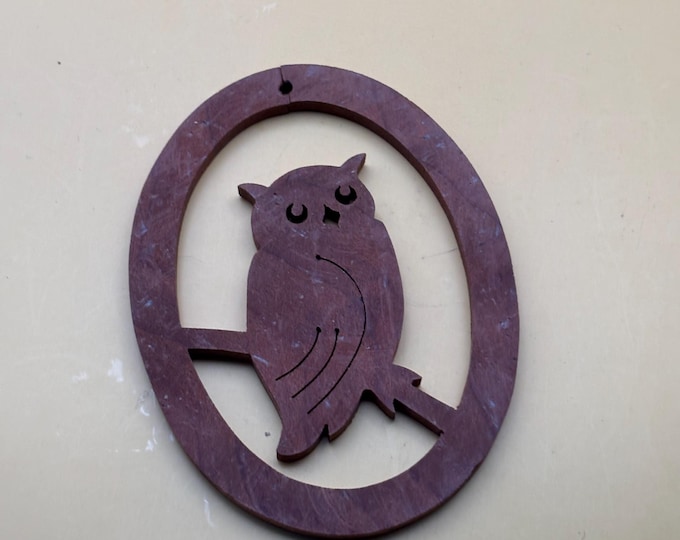 Vintage Laser Cut Wooden Owl Wall Hanging Hardwood Bird Decor Rustic Brown Oval Frame