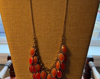 Vintage Coral Orange Statement Necklace: Gold Style Chain