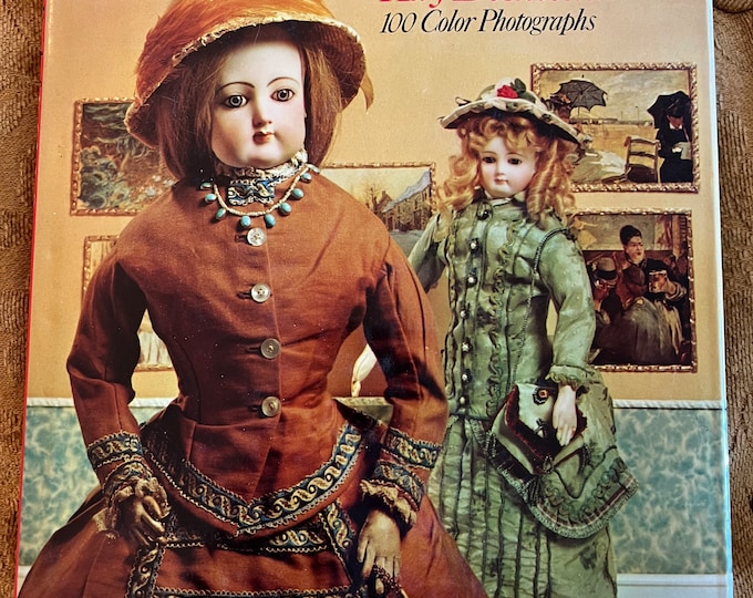 All Color Book of Dolls Kay Desmonde Book, 100 Color Photographs, 1974 Publishing, Lover Antiques and Vintage