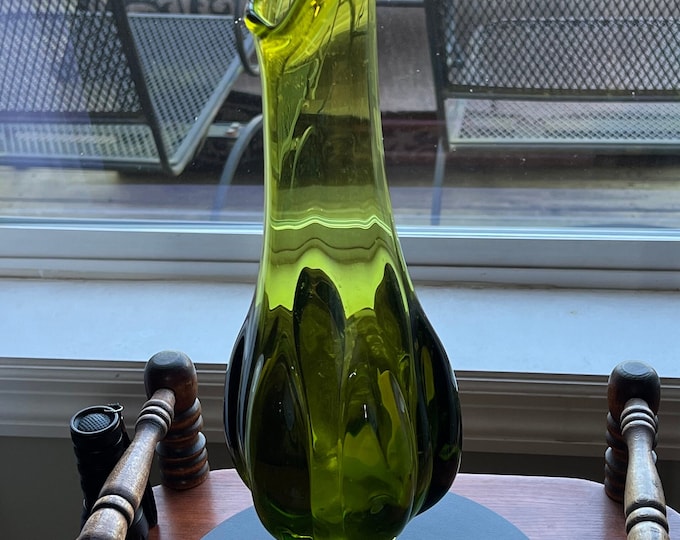 Vintage Viking Epic Avocado Green Swung Vase, Green Swung Glass Vase, Viking Green Vase with Pedestal, Lover Antiques and Vintage