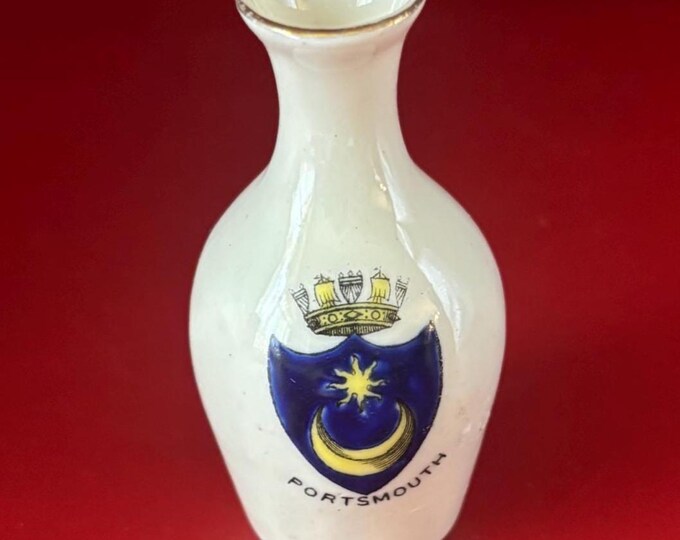 Vintage Crested British Porcelain Vase Lover Antiques and Vintage