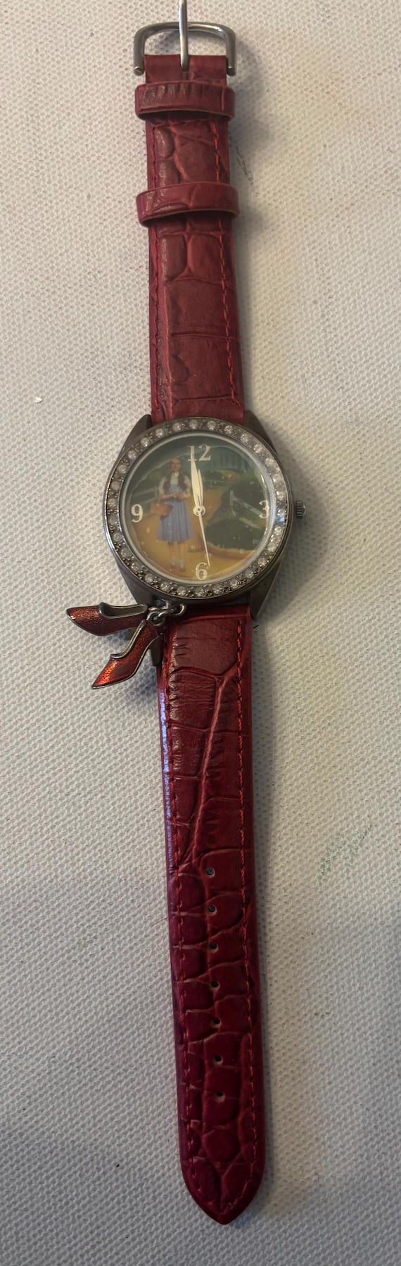Vintage Wizard of Oz Watch Gemstones Dorothy Watch for Women  display picture 3