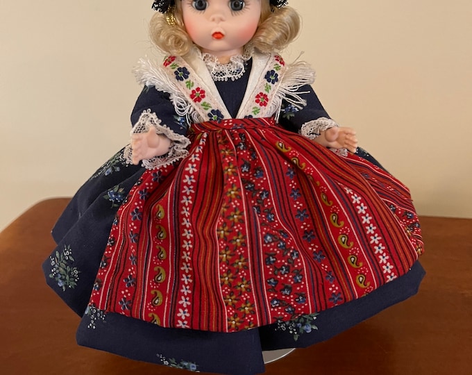 Madame Alexander Germany Doll No. 563 World Dolls