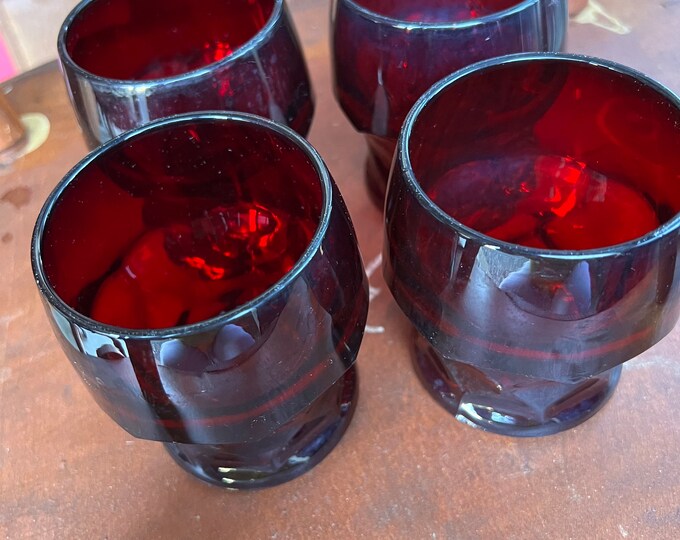 4 Vintage Fenton Royal Ruby Red Goblets Cups Glasses, glass tumblers Anchor Hocking Georgian pattern
