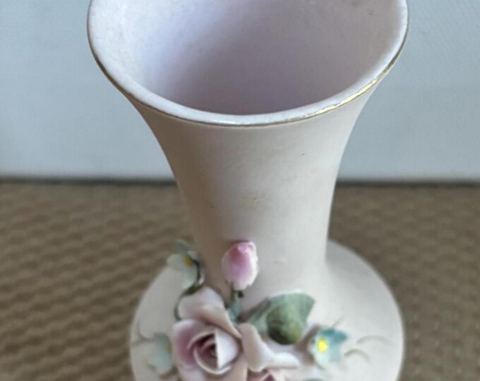 Vintage Lefton Capodimonte Roses Vase Hand Painted Porcelain Figurines Japanese Lover Antiques and Vintage