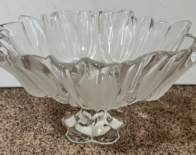 Vintage Mikasa Tulip Satin Etched Bowl Petals of Flowers Frosted Glass Vase Art Glass Lover Antiques and Vintage