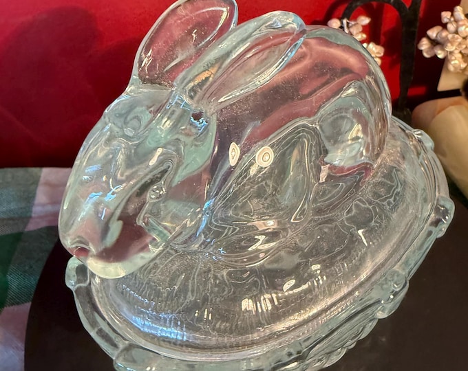 Vintage Bunny on Nest, Rabbit Candy Dish, Sitting, Lover Antiques and Vintage