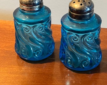 Antique EAPG Blue Glass Salt and Pepper Shakers: National Dugan S. Repeat Pattern