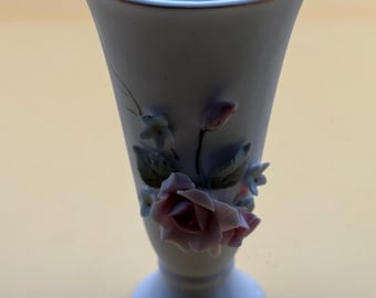 Vintage Lefton Vase Hand Painted Porcelain Capodimonte Style Figurines Japanese Lover Antiques and Vintage