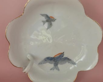 Antique Nippon Birds in Flight Hand Painted Porcelain Bowl with Gold Gilding Bird Plate with Handle Lover Antiques