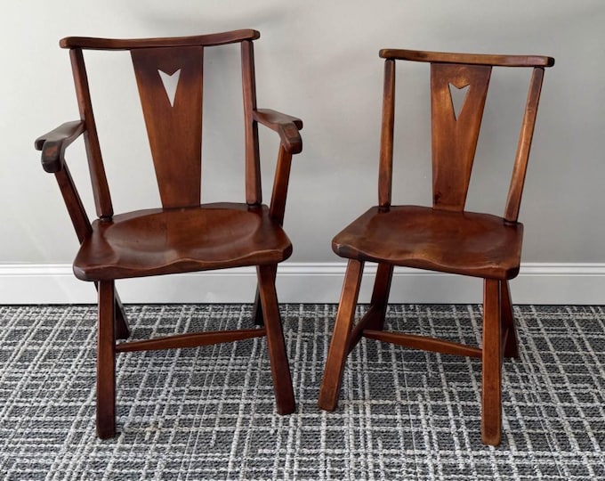 Cushman Colonial Creations Landgrove Chairs Set of 2 Chairs No. 1121 and No. 1121A Lover Antiques and Vintage