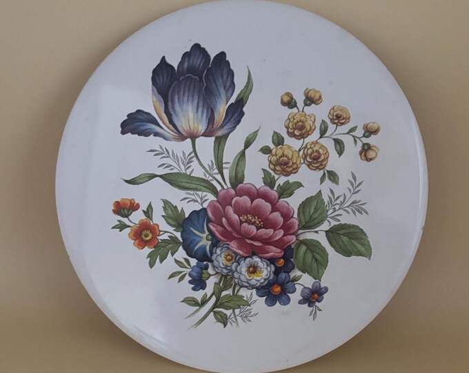 Vintage H & R Johnson England Porcelain Trivet or Wall Hanging Lover Antiques and Vintage