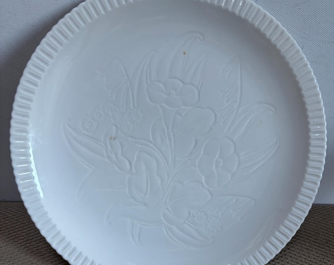 Vintage Shelledge White Large Dinner Plate with Narrow Flutes Edging Syracuse China Lover Antiques and Vintage
