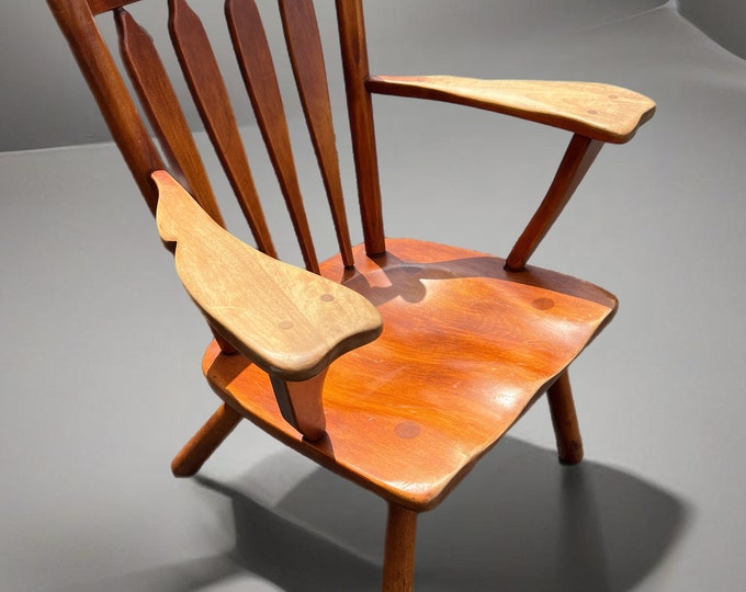 Vintage Cushman Colonial Creations Searsburg Round Post Chair No. 5-82, Rustic Home Decor Accent Chair, Lover Antiques and Vintage