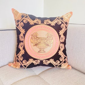 Juego de almohadas de lujo rosa con cuenco de Medusa l Almohada de lujo con cuenco de Medusa / Almohada rosa y dorada / Almohadas de lujo