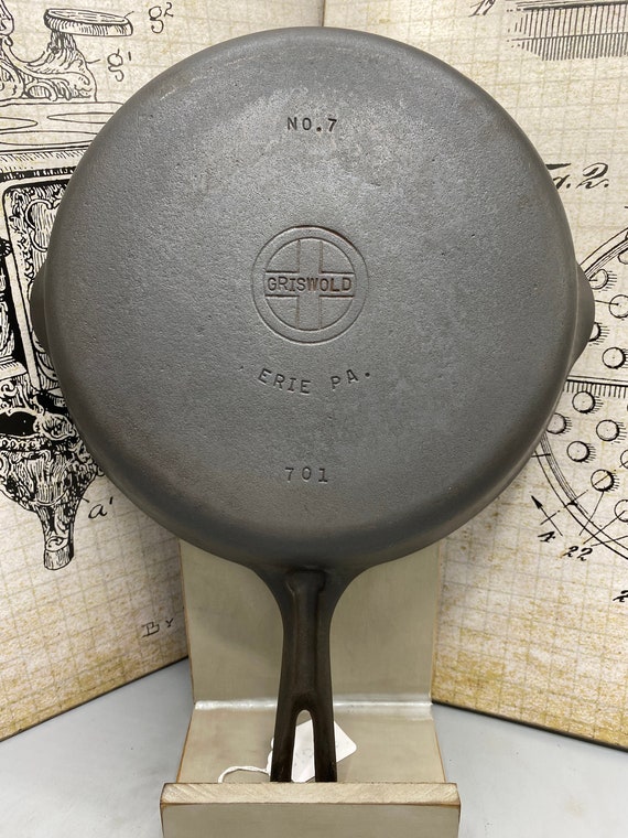 Griswold Cast Iron 7 Skillet 701, Cast Iron Cookware craibas.al.gov.br