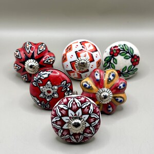 Set mit 6 roten Möbelknöpfen – Keramik-Schubladengriffe – Versand aus Frankreich