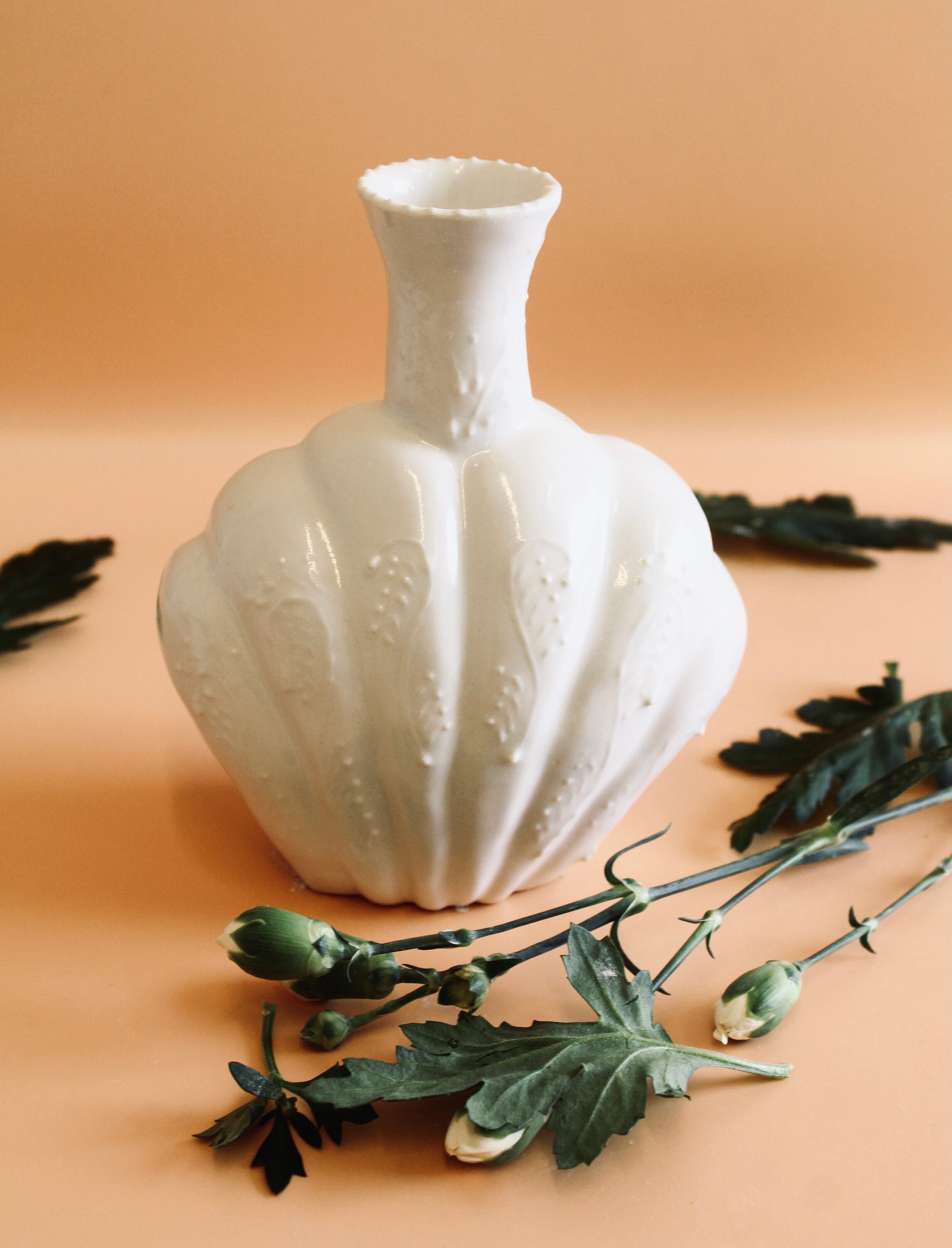 Porcelain Clam Shell Vase Etsy