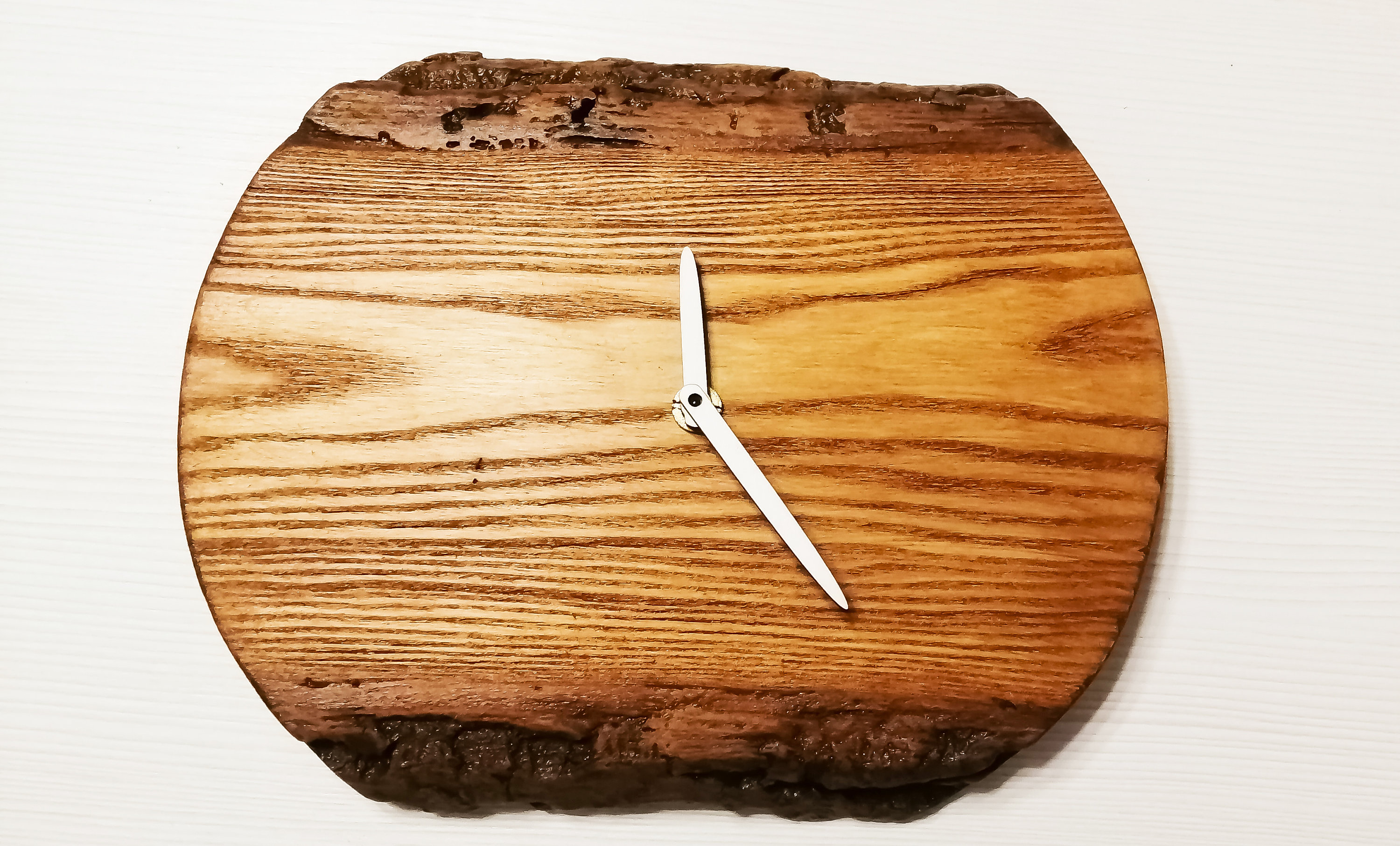 Natural wood clock Wood slice clock Clock wall decor Etsy