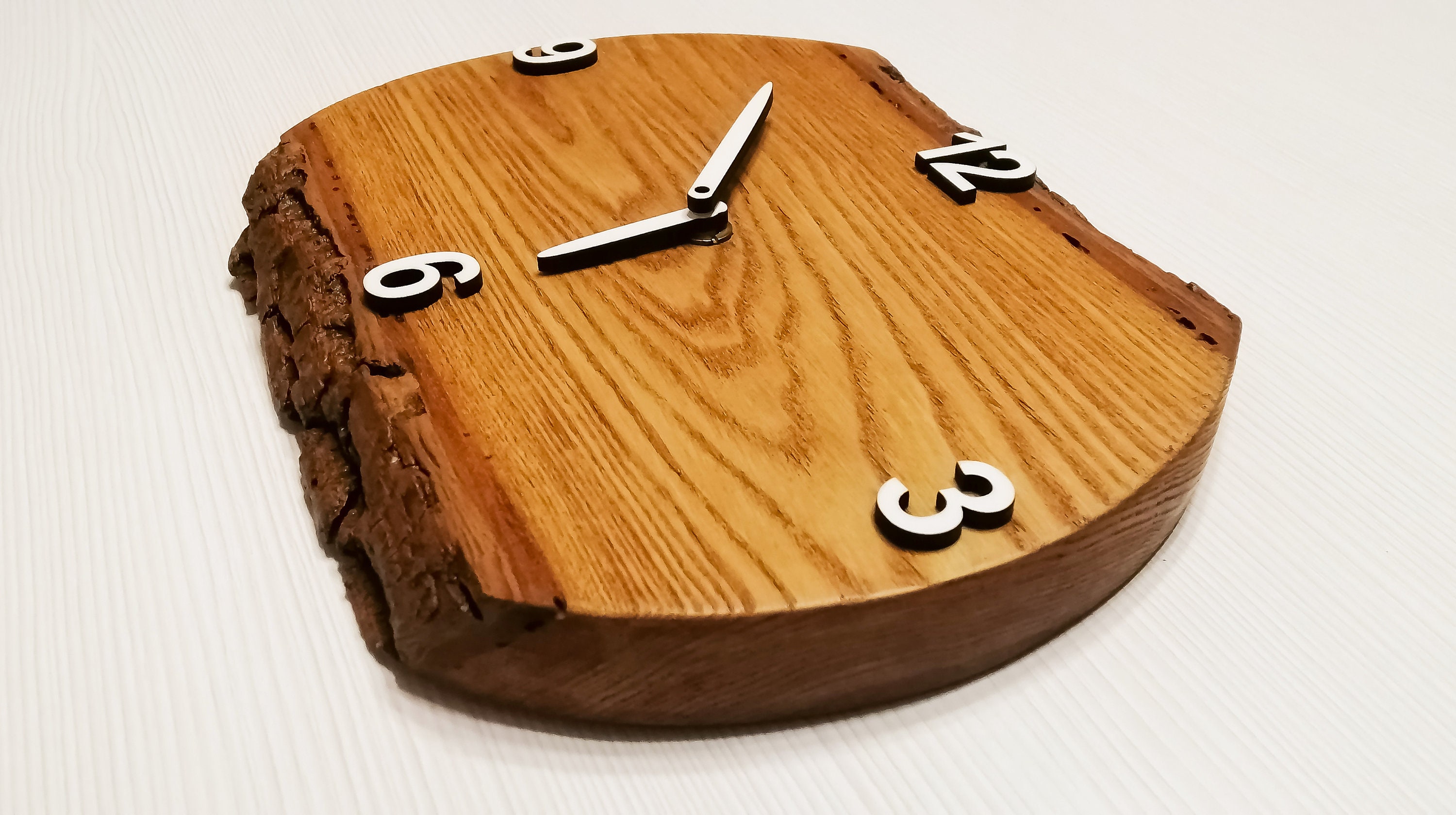 Natural wood clock Wood slice clock Clock wall decor Etsy