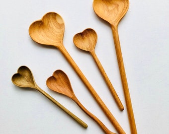 Natural Wooden Heart spoons, Handcrafted Rosewood Spoons, Eco Gifts, Hand carved Spoons, Kitchen Decor, Home Decor, Unique kitchen gifts