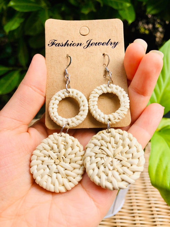 Rattan Earrings Hoops For Women Large Woven Handmade Straw DIY T 並行輸入品 Raffia Hoop Earrings for Women Girls Fun Boho Summer Beach
