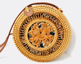 Handwoven Rattan Crossbody Bag – Boho Wicker Shoulder Bag