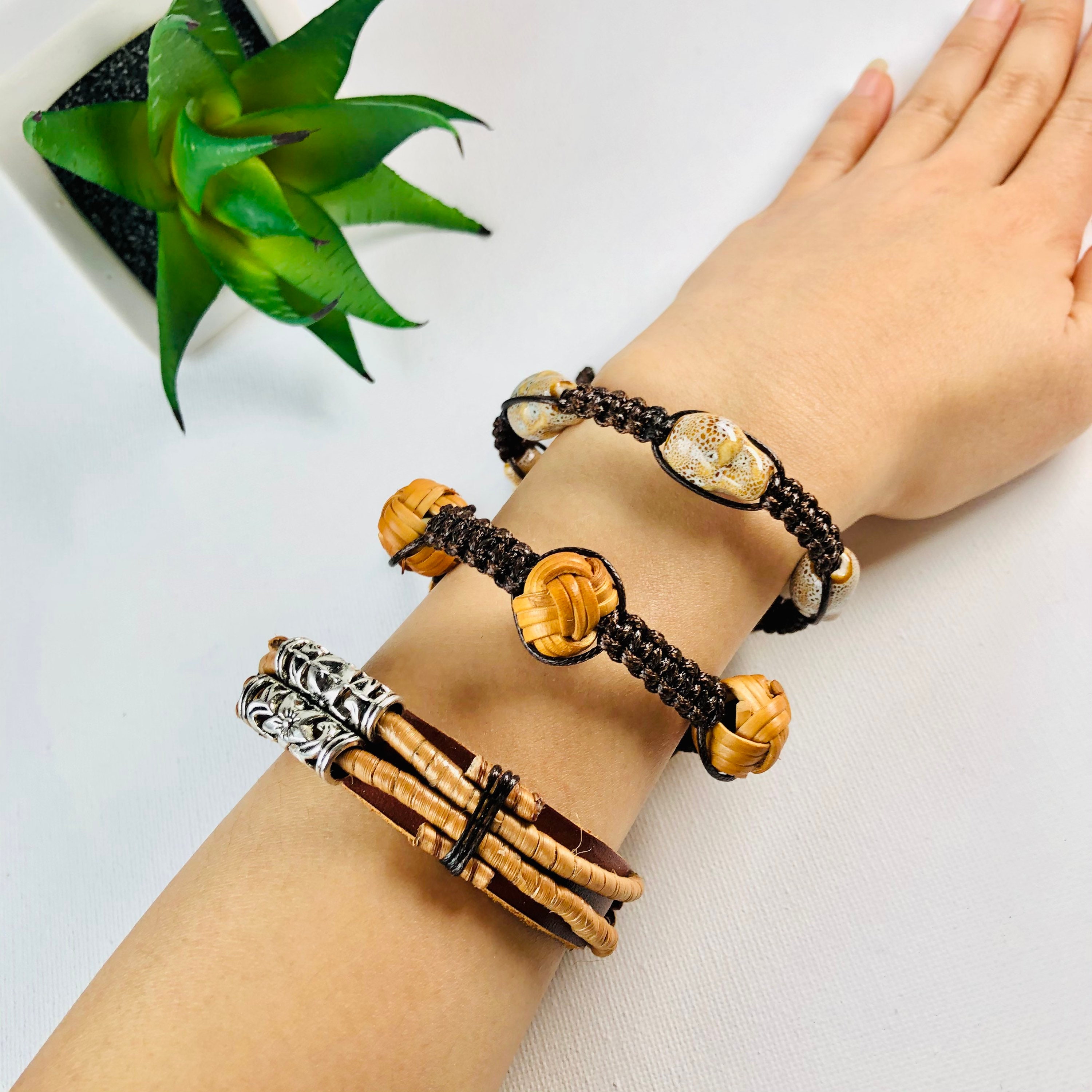 Round handwoven wooden rattan bracelets | rattan bangles | boho bracelet | wicker bracelet | handmade bracelet | Stylish bracelet