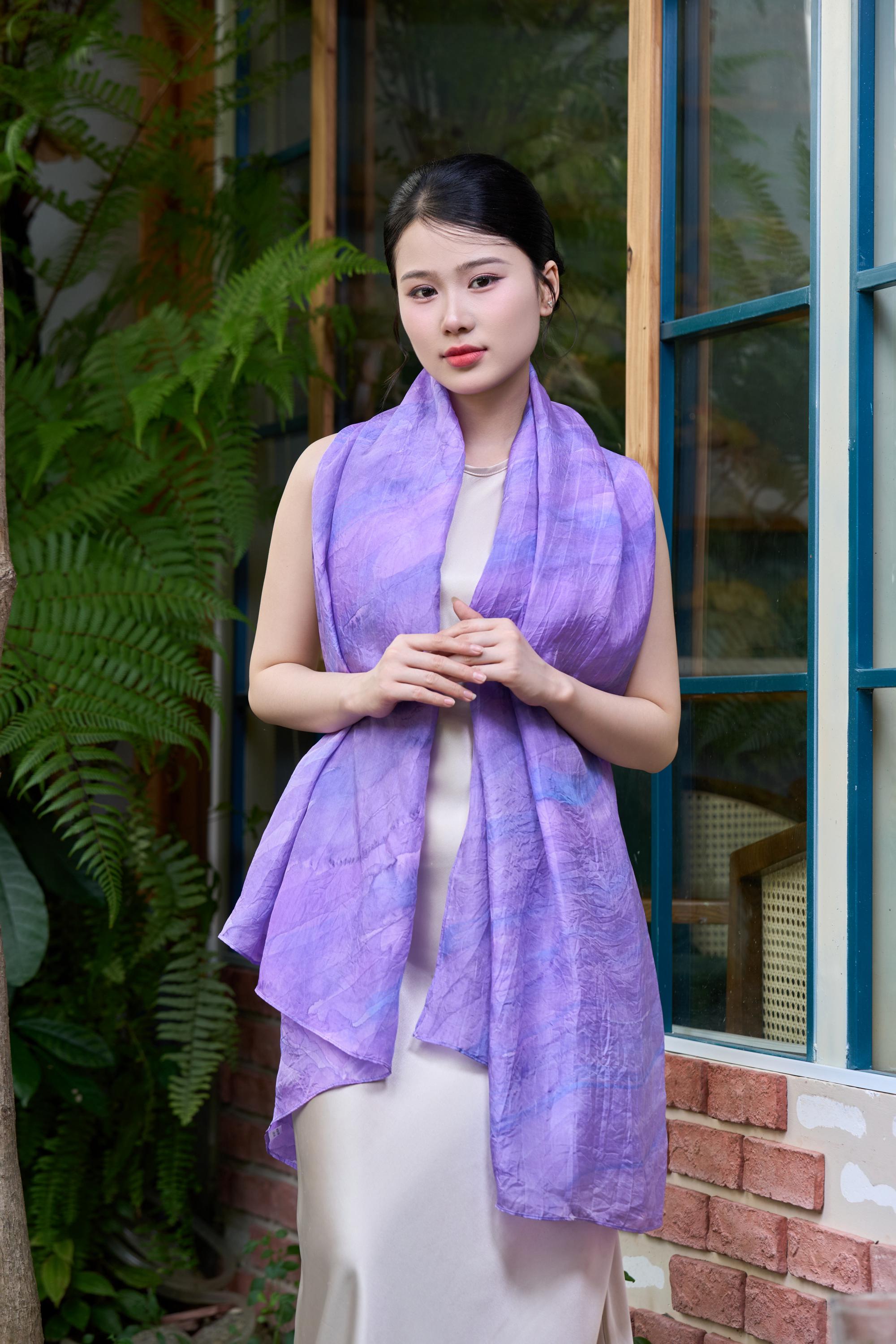 Hand-painted Mulberry Silk Scarf, Lavender Purple Wrap (90x180cm