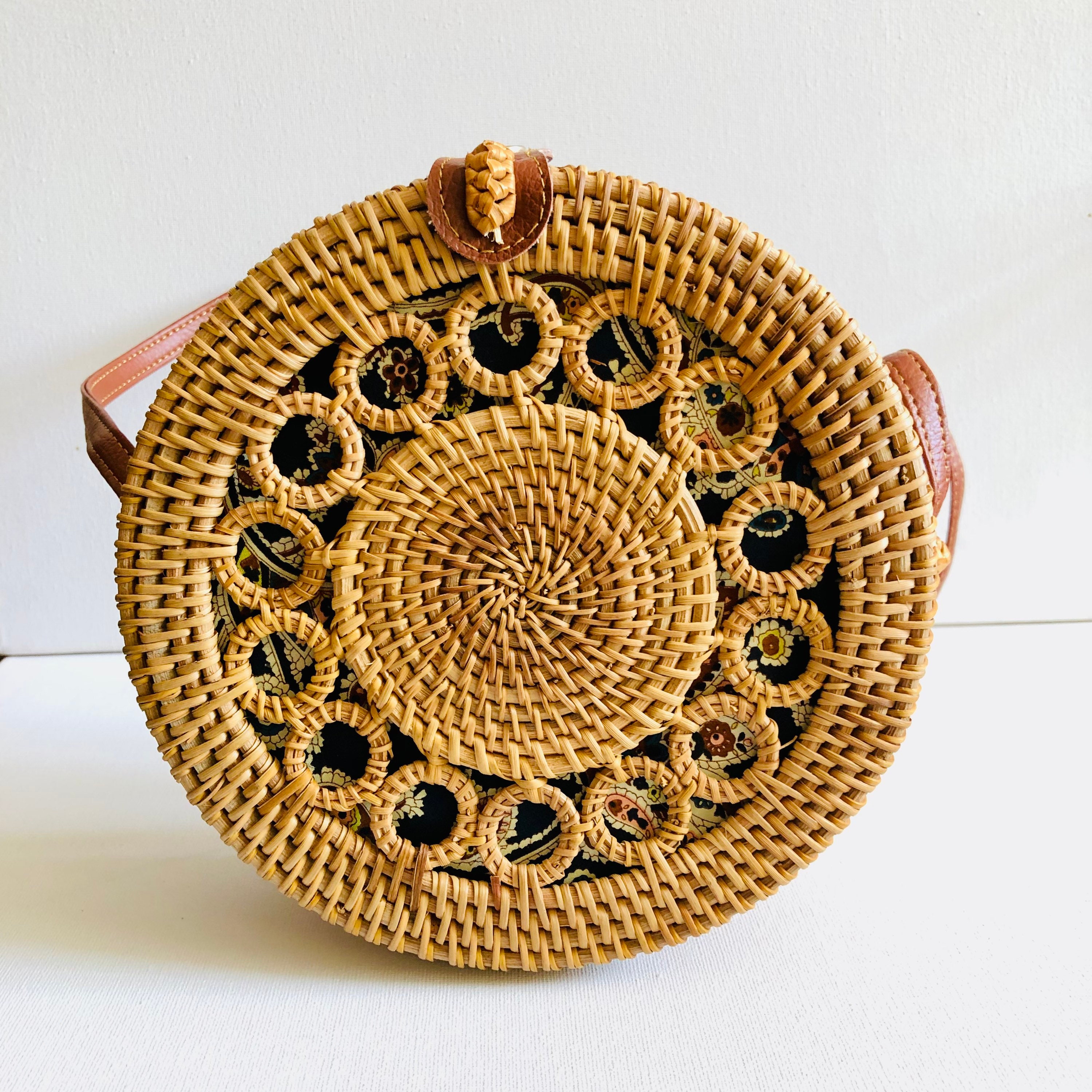 Round Handwoven Rattan Bag | Floral Rattan Bag| Beach Boho Bag | Wicker Holiday Bag | Handmade Summer holiday Bag | Bohemian Bag