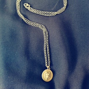 Men&#39;s lion necklace