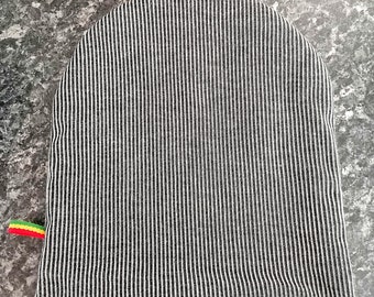 Reggae slouchy beanie