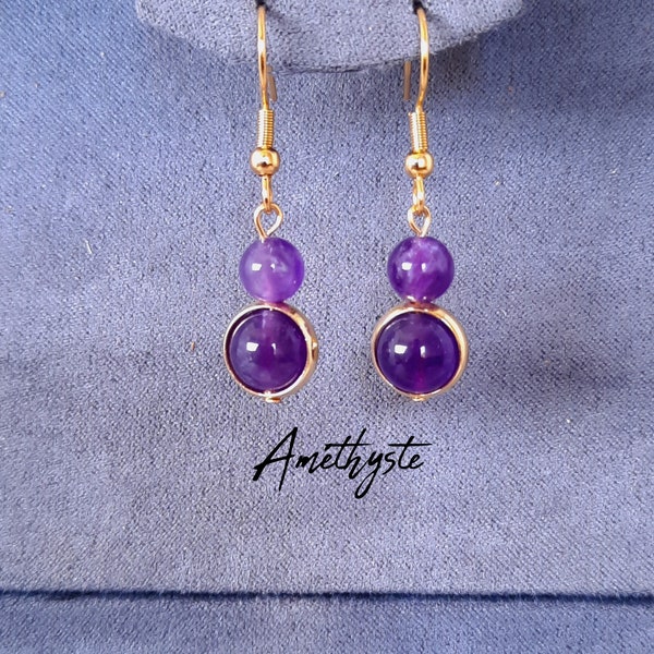 Boucles d'oreilles AMÉTHYSTE violette - 2 boules de pierre naturelle - BO pendantes Crochets en Acier Inoxydable et laiton plaqué or 18k