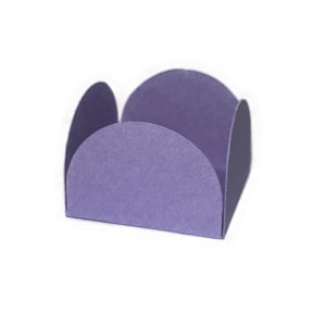 Pastel Purple Truffle Holder, Chocolate Wrapper, Candy Petal Box, Open Candy Box, Candy Holder, Treat Boxes, Brigadeiro, Forminha de Doces