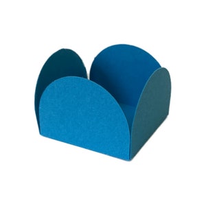 Blue Truffle Holder, Chocolate Wrapper, Candy Petal Box, Open Candy Box, Sweet Candy Holder, Treat Boxes, Brigadeiro, Forminha de Doces