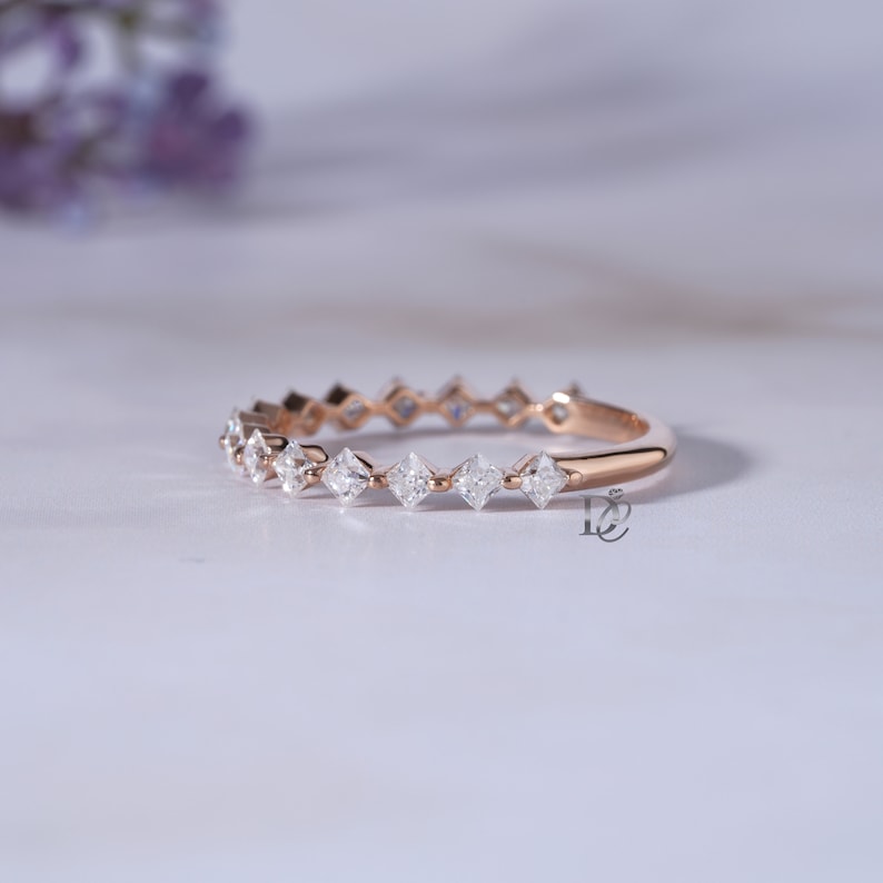 2MM Princess Shape Moissanite Floating Bubble Prong Band,half Eternity