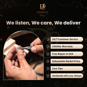 Op de afbeelding: Een promotionele afbeelding voor Diamond City met de tekst We listen, We care, We deliver. Het bevat een cirkelvormig inzetstuk dat sieraden toont die met een tang worden bewerkt en een lijst met diensten: 24/7 Customer Service, Lifetime Warranty, Free Repair in USA, Unbeatable Market Price, Care Tips en Handmade with Love, Always.