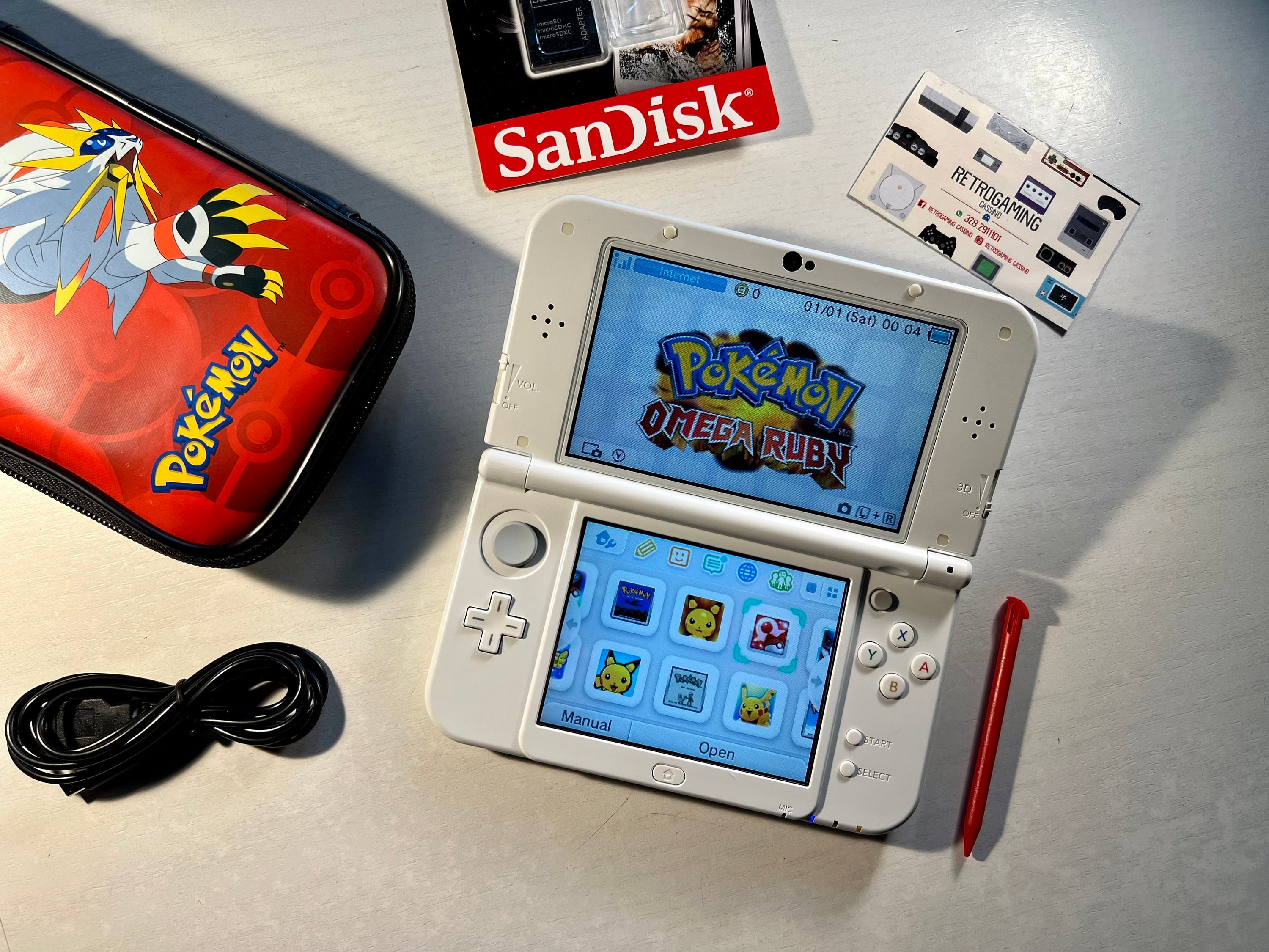 This modder turned a Game Boy Advance into a portable emulator station to  play SNES, PS, and Mega Drive games