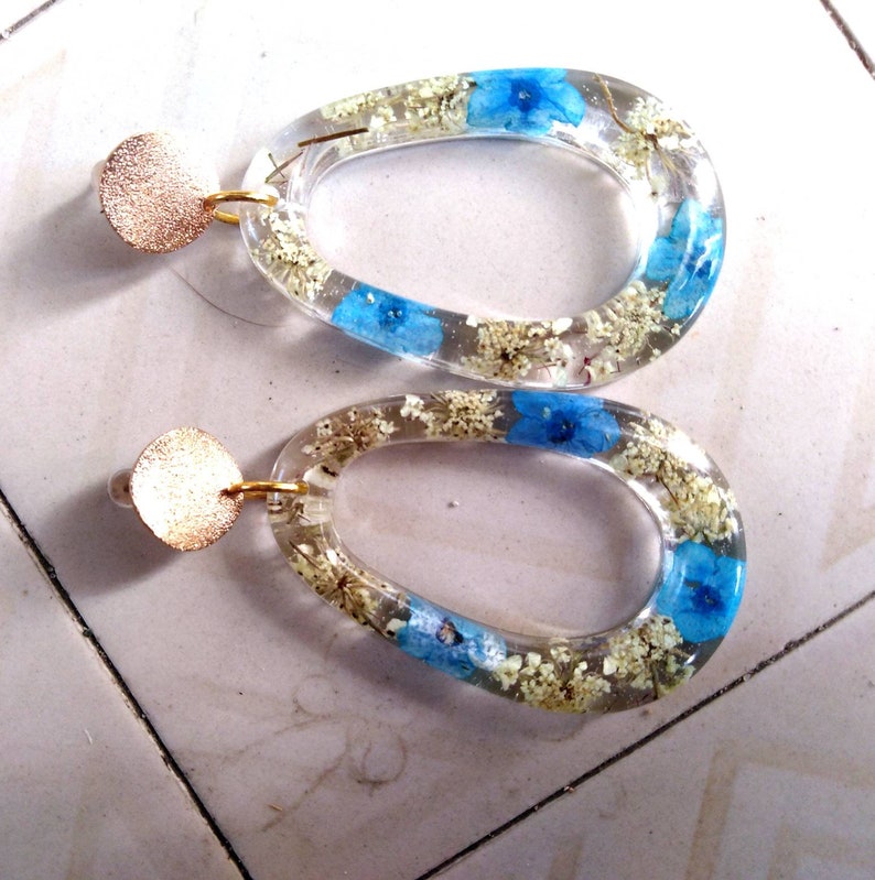 Queen Anne/'s lace real flowers real earrings gold earrings Christmas gift Gold earrings blue flowers resin earrings