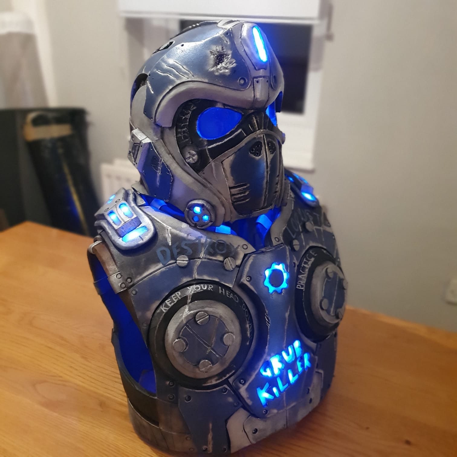 Gears of War Torso Cosplay With Helmet, Clayton Carmine, Gears Helmet